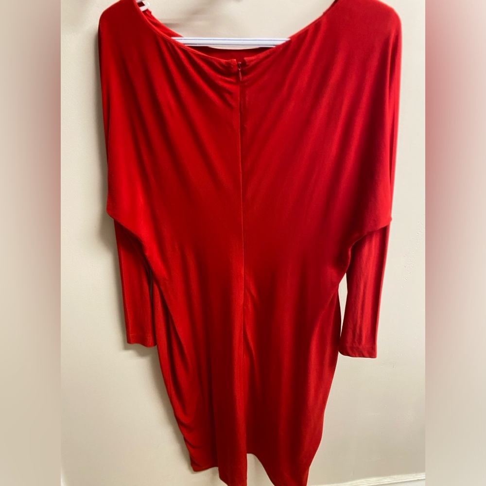 Red Dress - Picture 5 of 6